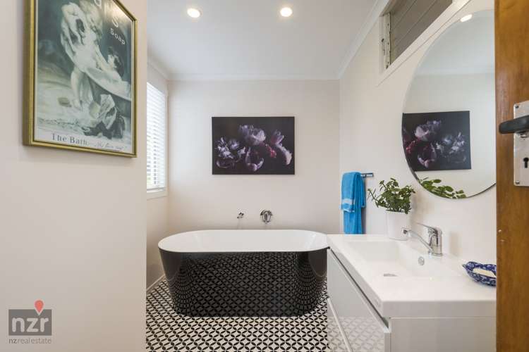 178 James Road Halcombe_14