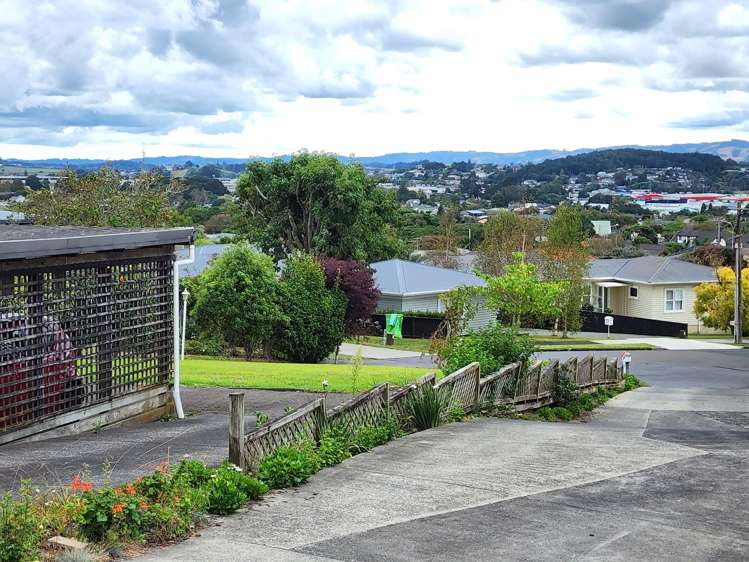 12a Bilkey Avenue Pukekohe_13
