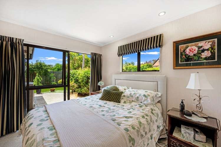 10 Bishops Close Greenmeadows_21