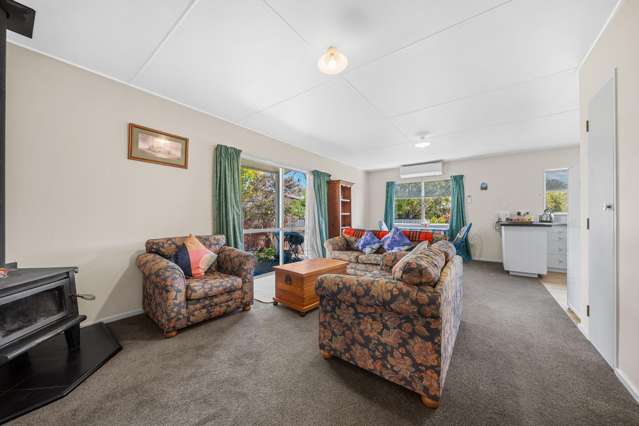 2 Tasman Crescent Carterton_4