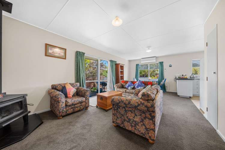 2 Tasman Crescent Carterton_4
