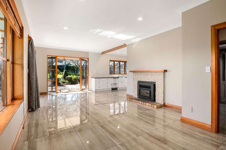 42 Benjamin Avenue Rototuna North_5