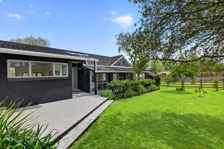 806 Waitakere Road Kumeu_8