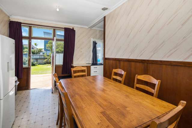 153 Onepu Road Lyall Bay_4