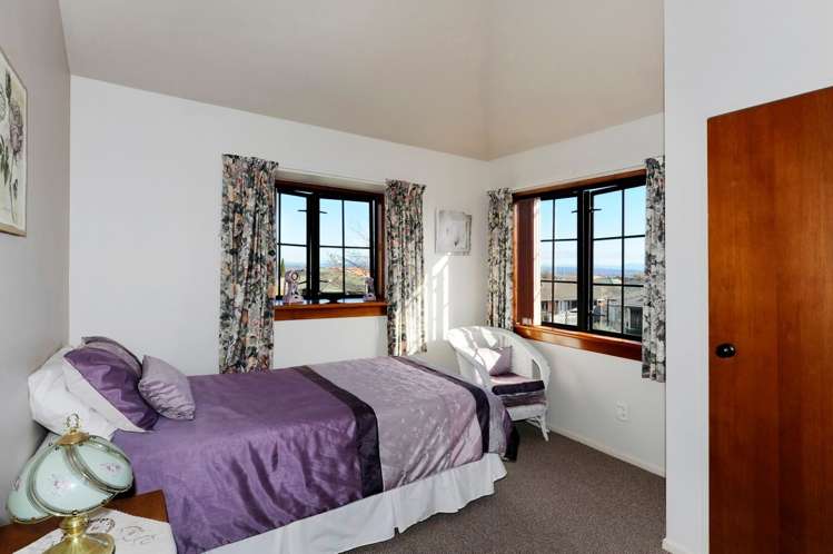 10 Harford Court Stoke_8