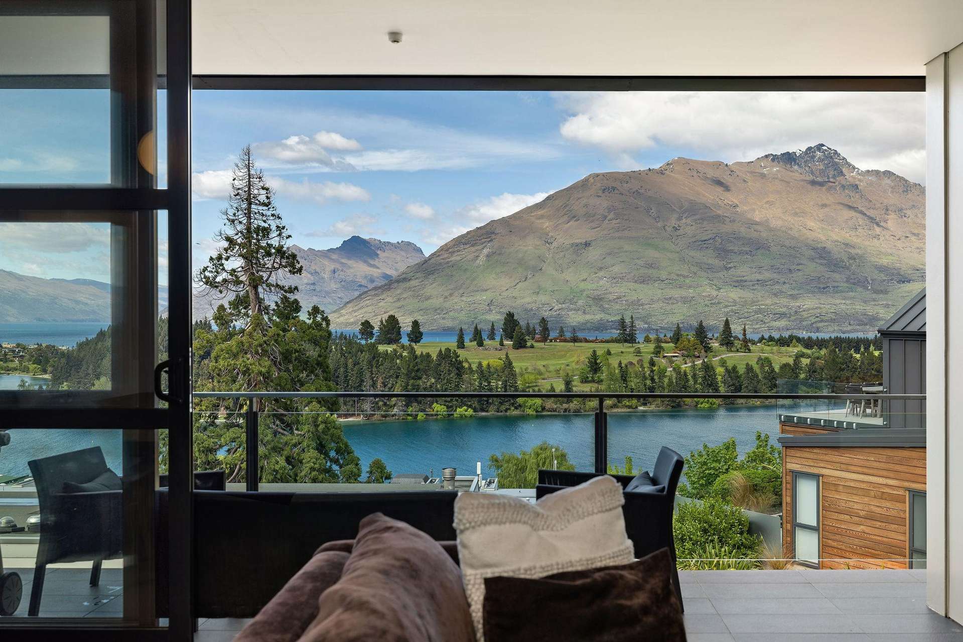 12/29 Panorama Terrace Queenstown Hill_0