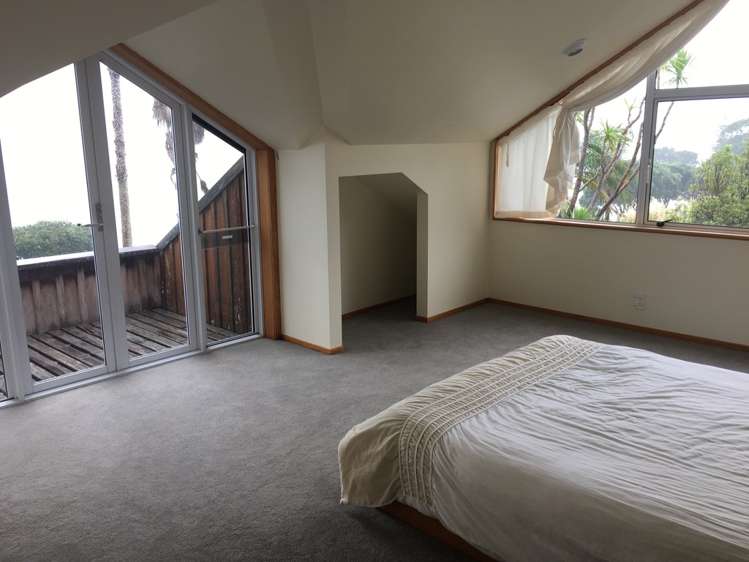 242 Beach Road Onerahi_5