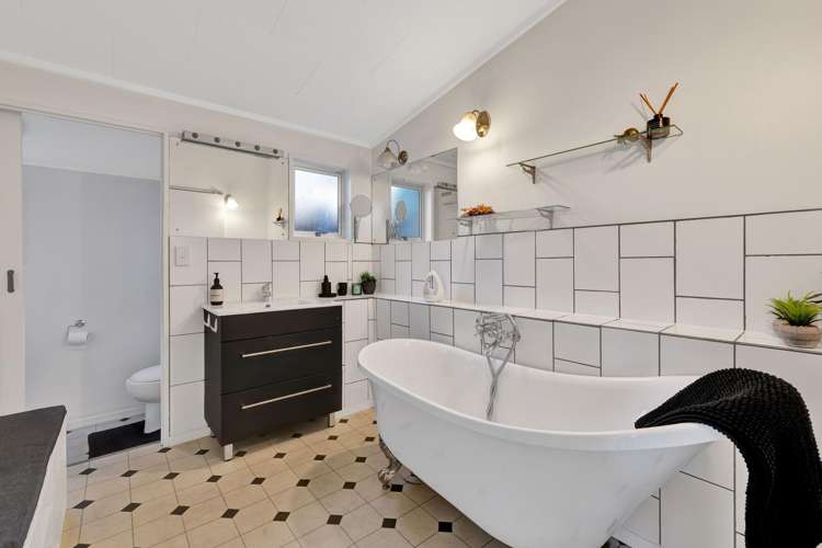 47 Kings Avenue Waikuku Beach_10