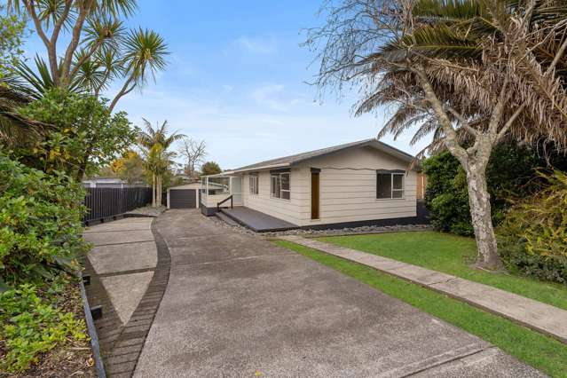28 Fairway Avenue Red Beach_2