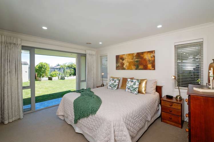 15 Lochhead Street Mahora_11