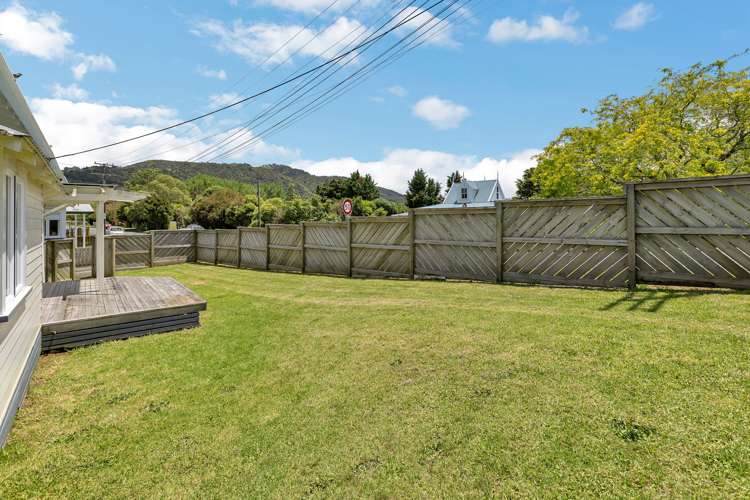 2 Taylor Road Kamo_17