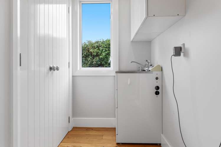 199 Paroa Road Coastlands_20