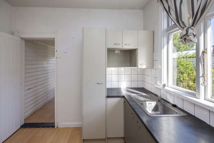 64 Smith Street Woolston_5