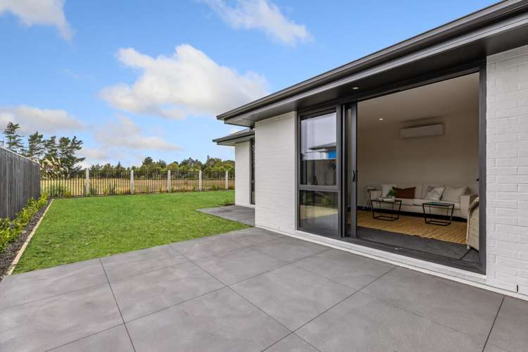 45 Greig Crescent Amberley_16