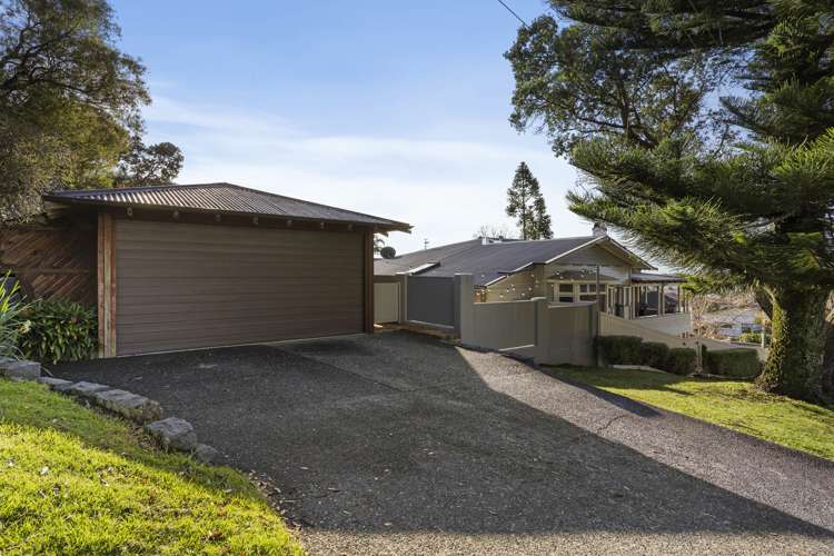 1 Toroa Terrace Mount Albert_23