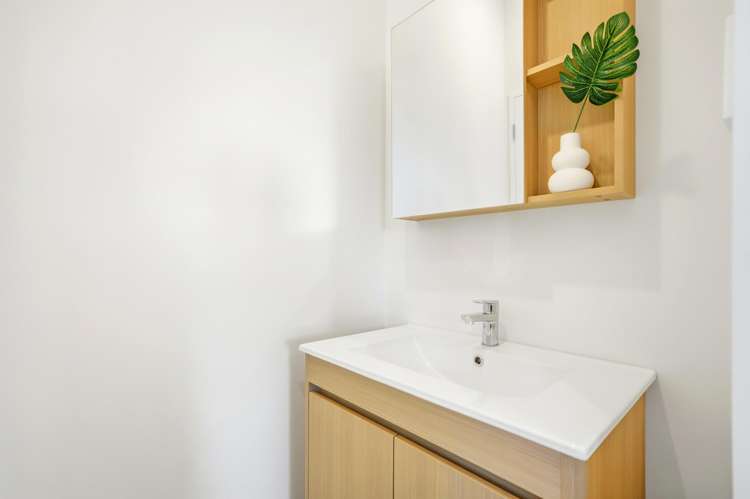 2/14 Karamu Street Te Atatu Peninsula_16