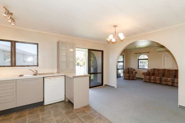 28 Perry Crescent Greenmeadows_3