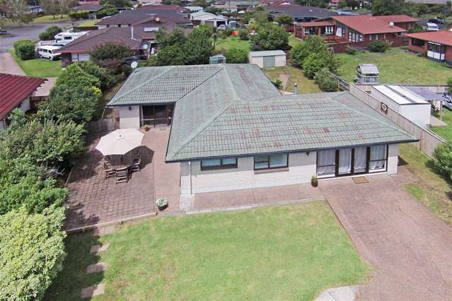 49 Lakeside Drive Pahurehure_1