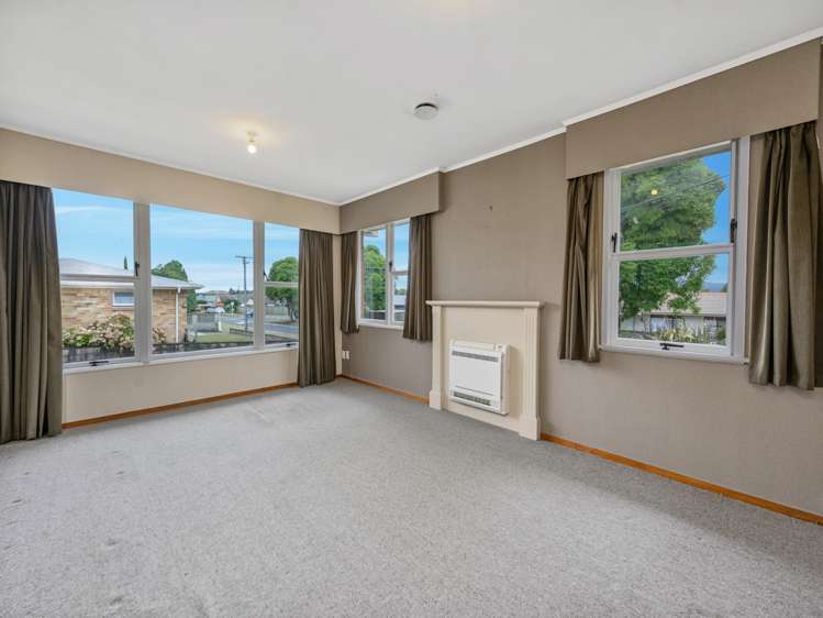 49a James Street Glenholme_6