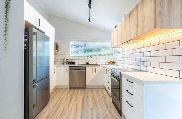 68 Windsor Road Bellevue_6