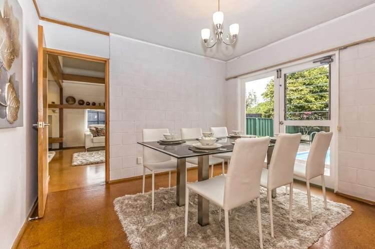 150 Edinburgh Street Pukekohe_12