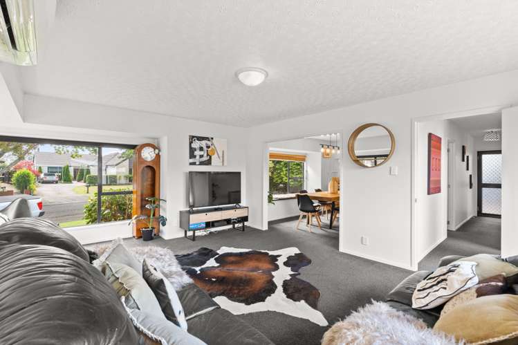 45 Karnak Crescent Avonhead_3