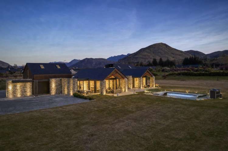 281 Lower Shotover Road Speargrass Flat_21