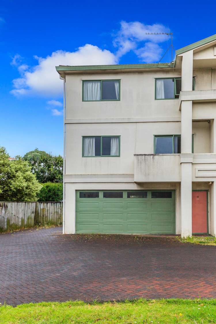 18/1a Harrison Road Mount Wellington_2