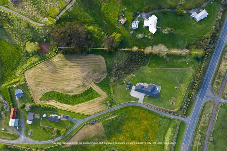 1347 State Highway 16 Waimauku_41