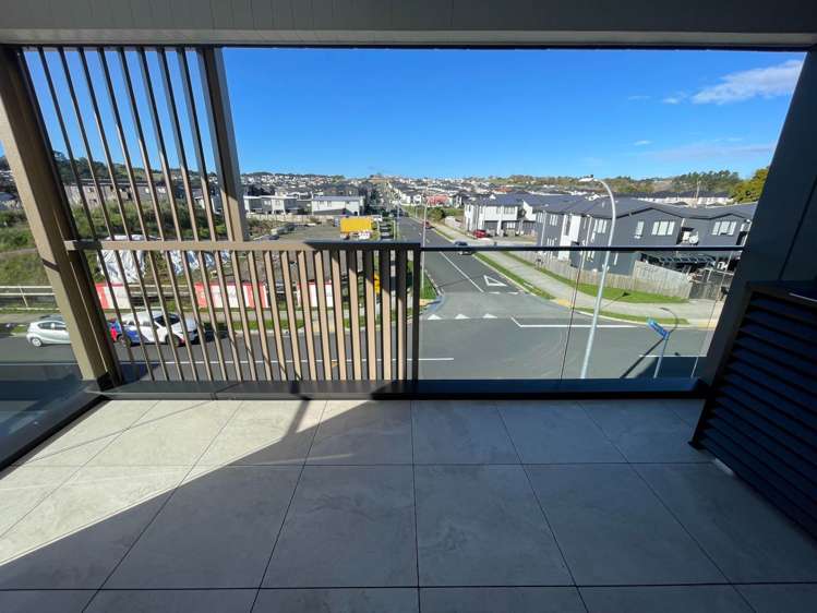 204/5 Dishys Road Flat Bush_4