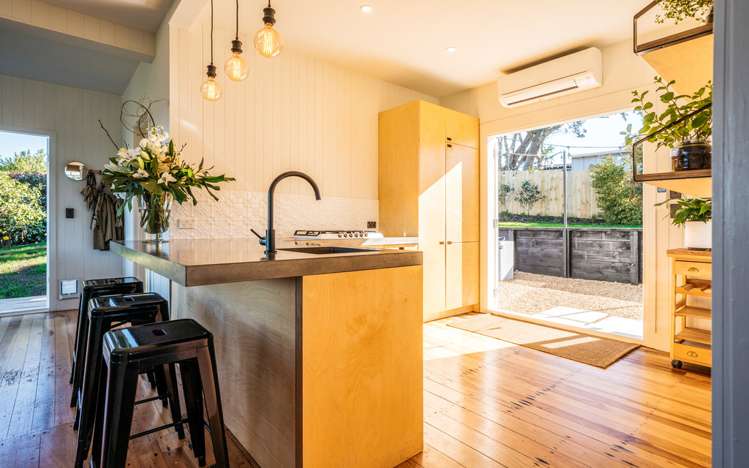 15 Alison Road Surfdale_6