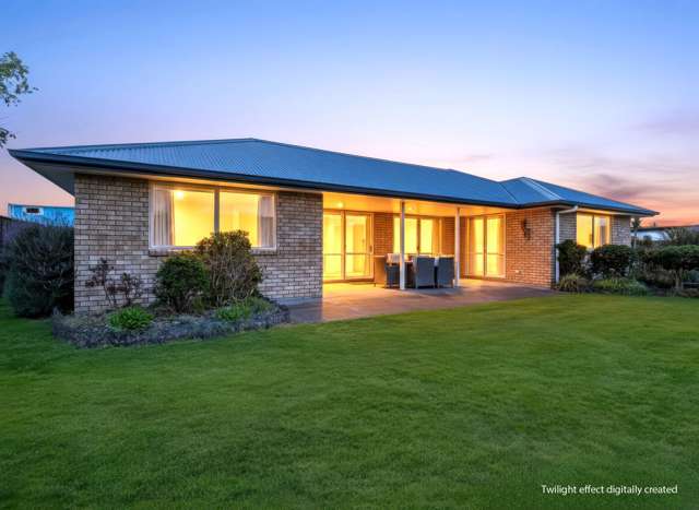 Sunlit Spaces & Easy Family Living
