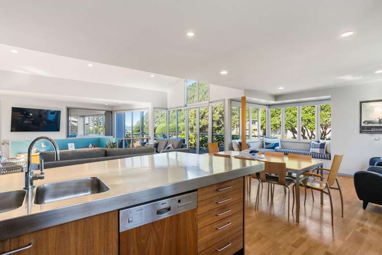19 Mountain Vista Place Pauanui_17