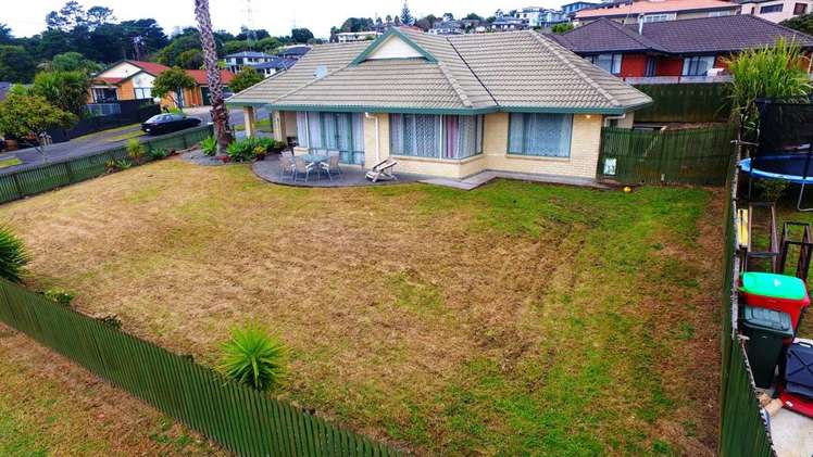 1 Lizzie Lane Clover Park_12