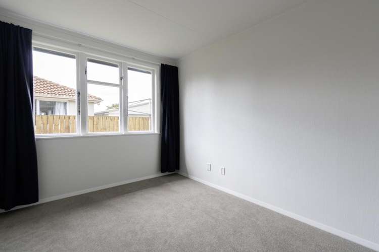 42 Spencer Street 11373_6
