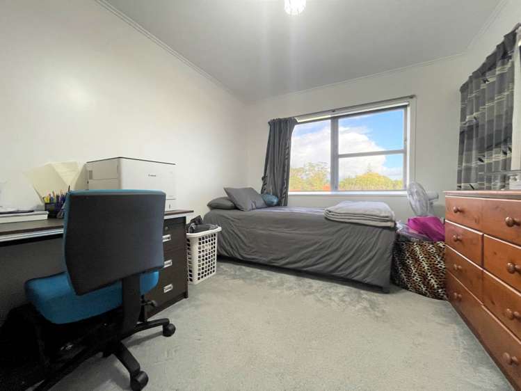 82 Barrys Road Glendene_8