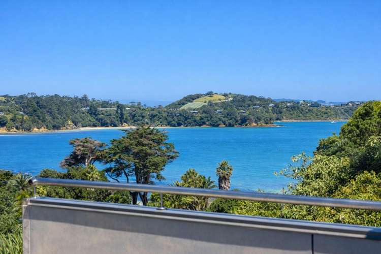 32 Lannan Road Surfdale_1