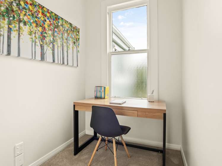 379 North Road North East Valley_6