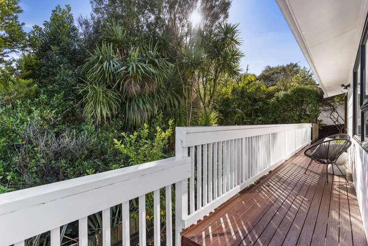 2/13 Brian Crescent Stanmore Bay_8