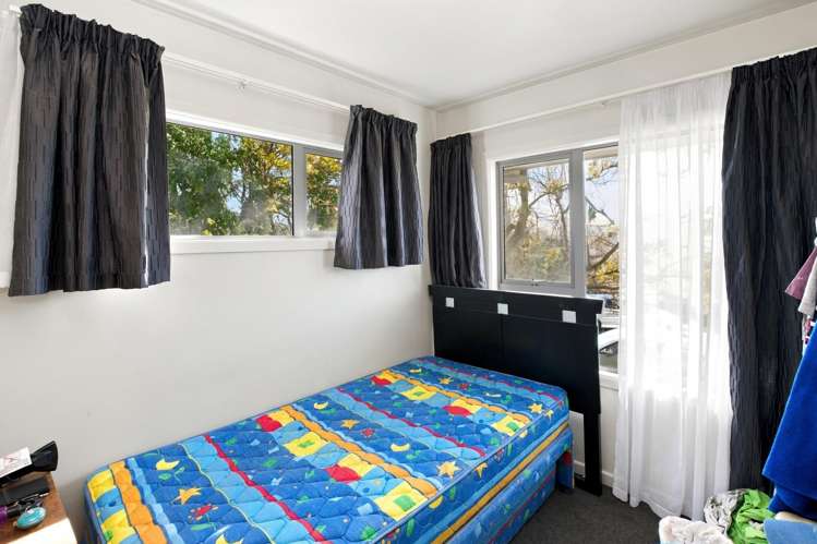 1-5/2 Douglas Street Lincoln_18