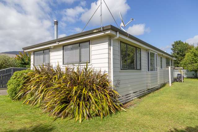 22 Runuku Grove Turangi_1