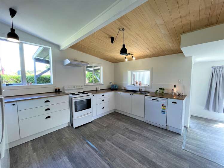 11 Noble Street Owaka_20