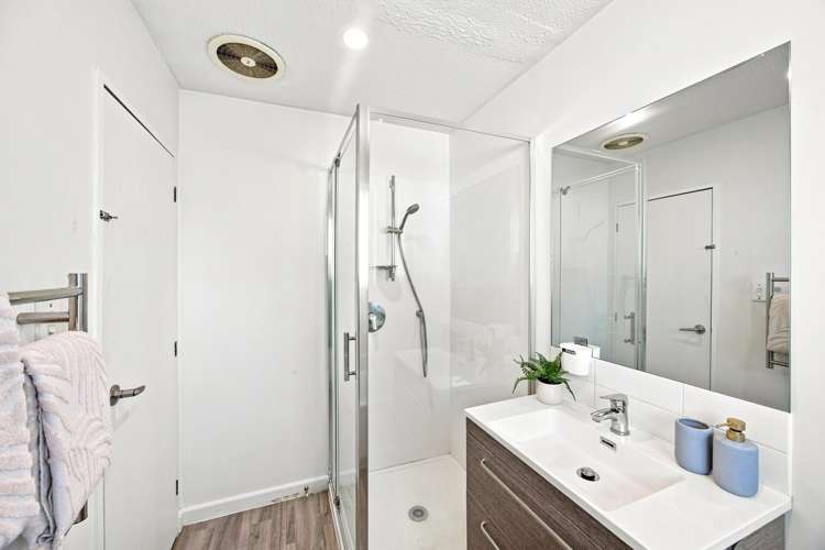 1/49 Chichester Street Woolston_13