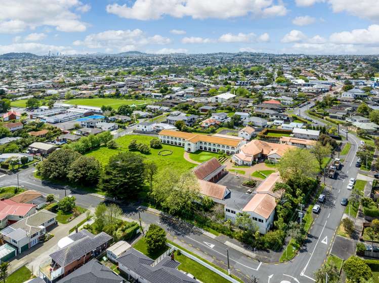 29, 33, and 37 Heaphy Street Blockhouse Bay_10