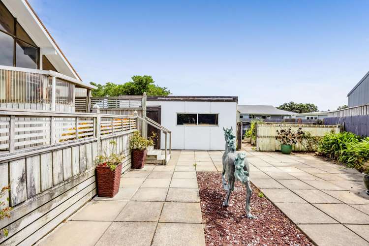 5 Dieffenbach Street Opunake_22