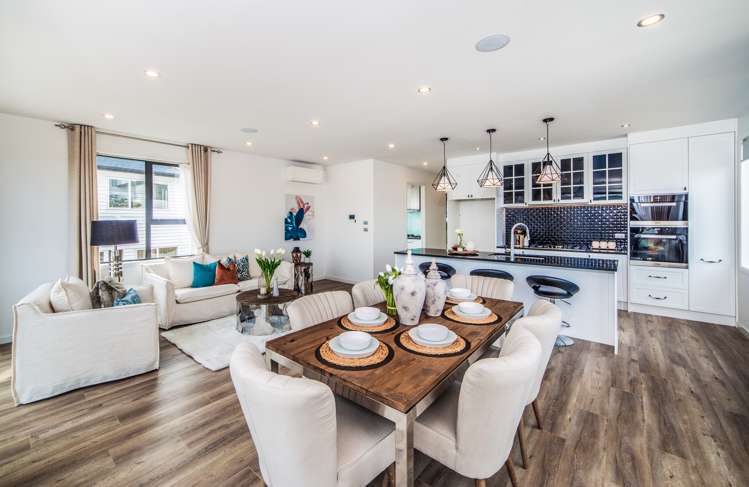 17 Para Close Fairview Heights_7