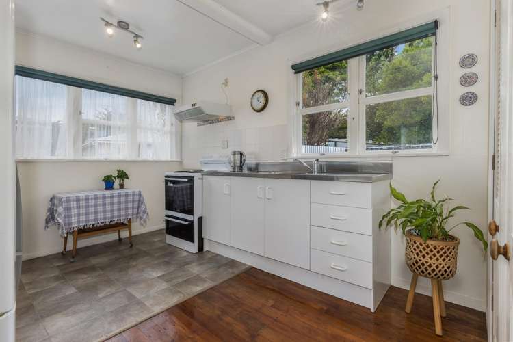 1 Marere Avenue Paraparaumu_5