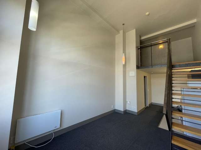 38/29 Webb Street Mount Cook_3