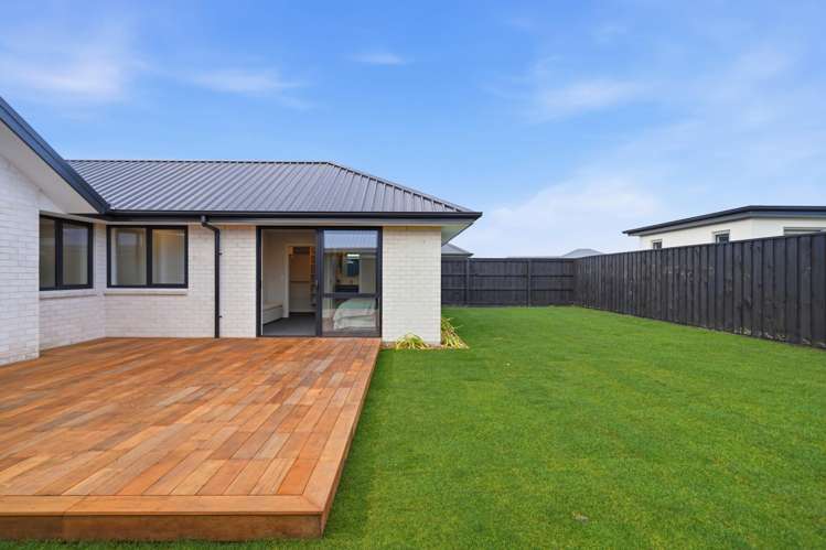 15 Frederick Busch Crescent Rangiora_17