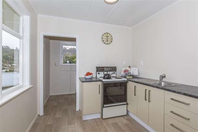 20 Rintoul Grove Stokes Valley_2